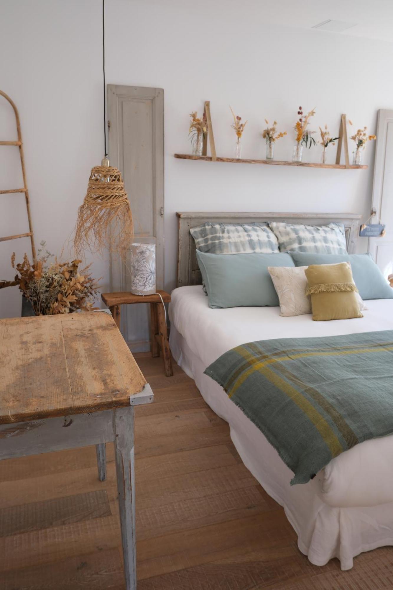La Petite Parenthese Bed and Breakfast Chaveyriat Exteriör bild